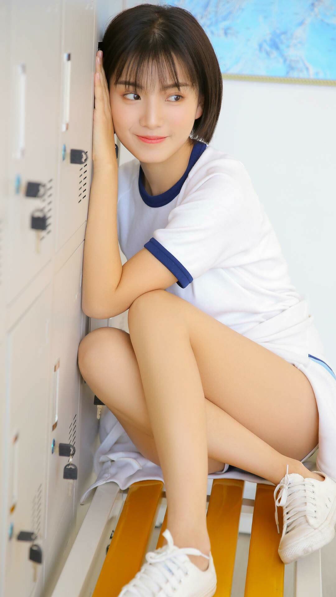 米兰体育APP-杨瀚森场均贡献全面攻防俱佳表现抢眼，杨瀚森 篮球