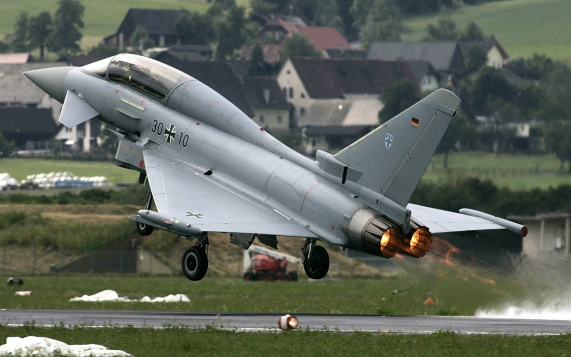 米兰登录入口-法甲战术布局:变阵奇兵改变战局,法甲变天