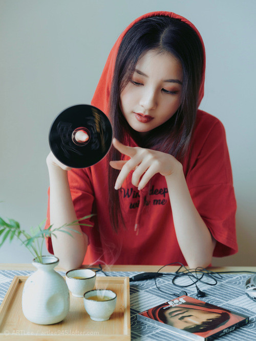 MILANSPORT下载-陈艺文再战国际赛场展英姿，陈艺文比赛视频