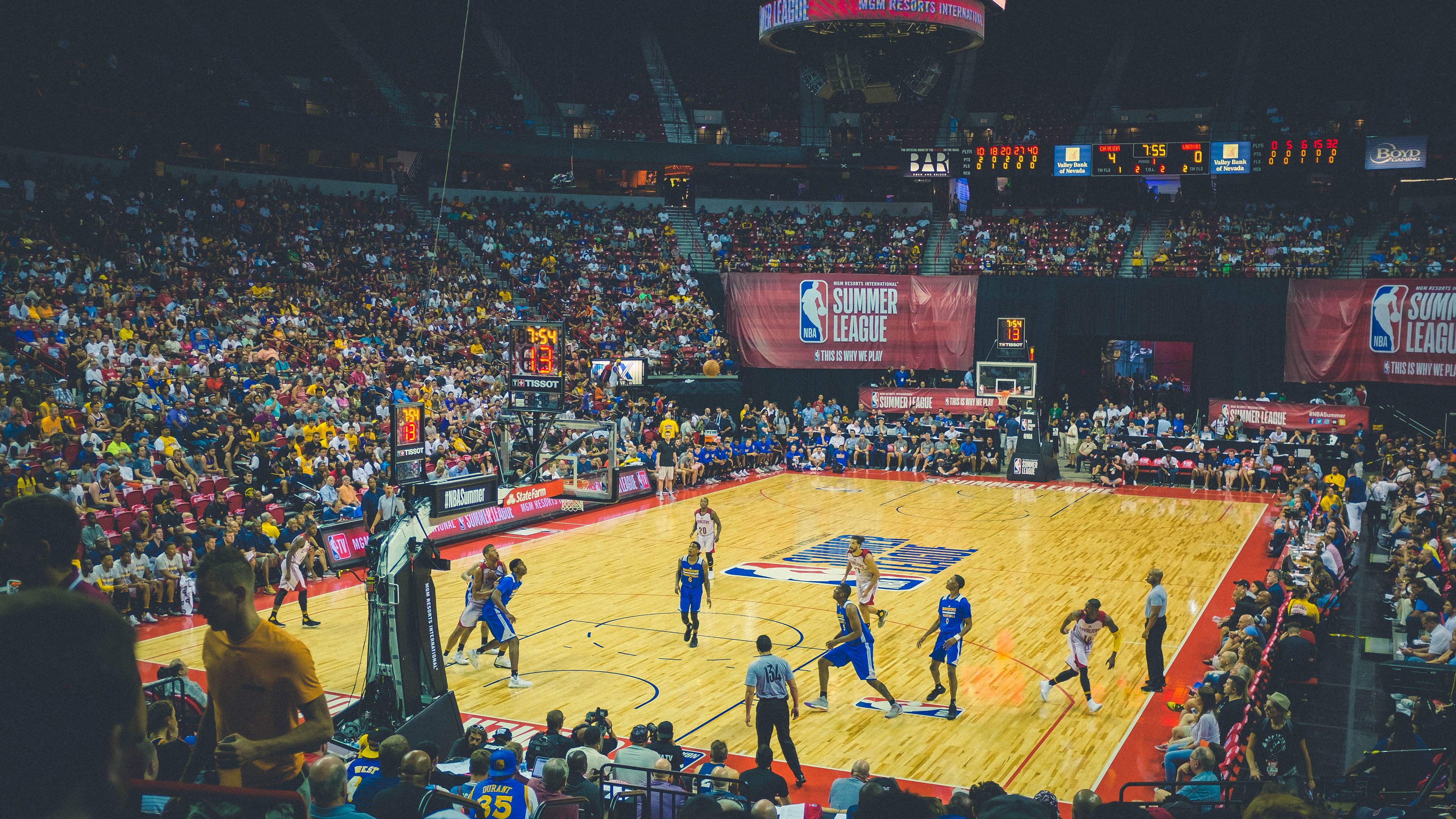 Poping机械舞主题赛 选手用身体完成“卡点”炫技